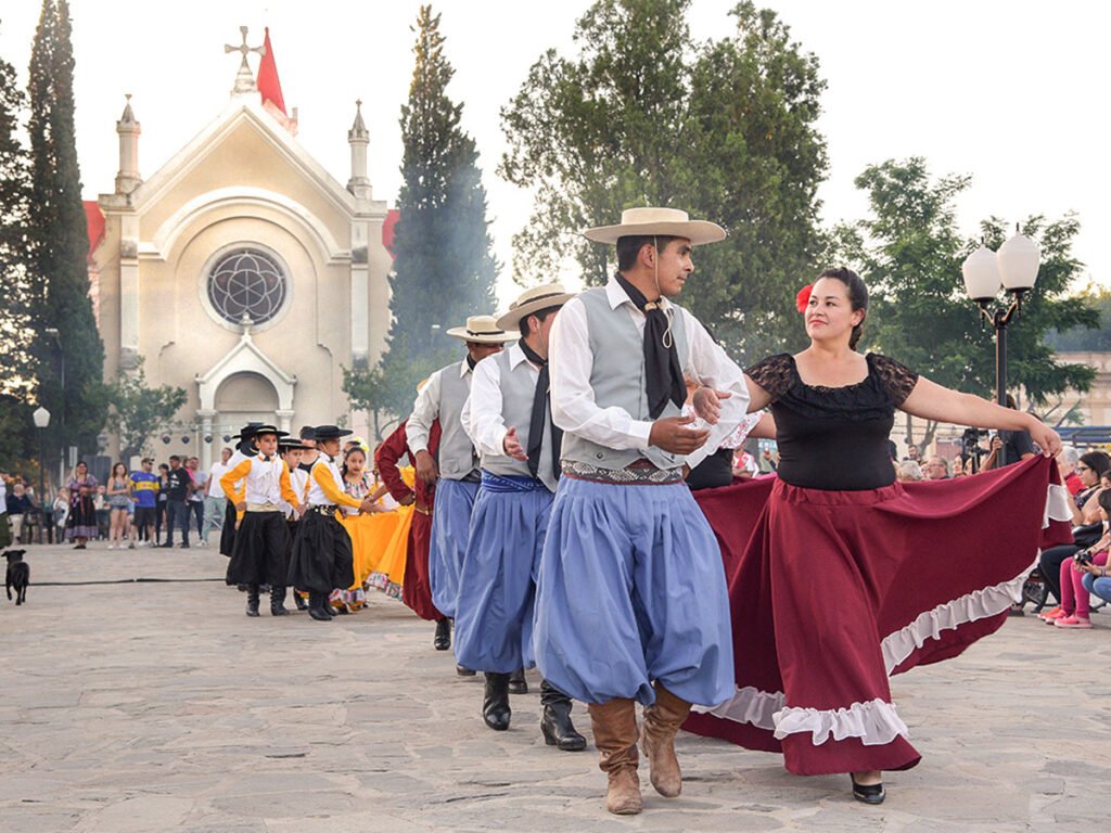 Nono festeja la Tradición Serrana